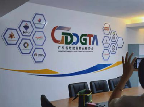 布拖公司走廊文化墙如何设计布置？